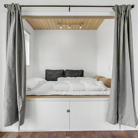2 Bedroom Beautiful In Strøby Ladeplads